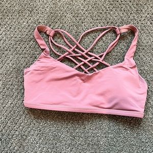 Lululemon Free to Be Bra